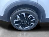 Thumbnail of 2023 Glacial White Pearl Kia Telluride