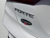 Thumbnail of 2022 Snow White Pearl Kia Forte