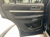 Thumbnail of 2017 Blue Ford Explorer