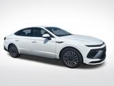 Photo of 2025 Serenity White Hyundai SONATA Hybrid