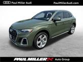 Photo of 2025 District Green Metallic Audi Q5