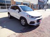 Thumbnail of 2022 White Chevrolet Trax