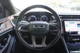 Thumbnail of 2023 Diamond Black Crystal Pearlcoat Jeep Grand Cherokee