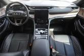 Thumbnail of 2023 Diamond Black Crystal Pearlcoat Jeep Grand Cherokee