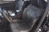 Thumbnail of 2023 Diamond Black Crystal Pearlcoat Jeep Grand Cherokee