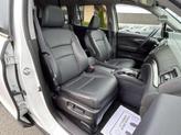 Thumbnail of 2021 Platinum White Pearl Honda Pilot