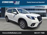Photo of 2023 Crystal White Pearl Subaru Forester