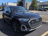 Thumbnail of 2023 Mythos Black Metallic Audi Q5