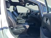 Thumbnail of 2022 Bright White Clearcoat Chrysler Pacifica