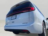 Thumbnail of 2022 Bright White Clearcoat Chrysler Pacifica