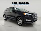 Photo of 2024 Black Metallic Ford Edge