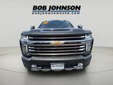 Thumbnail of 2022 Greenstone Metallic Chevrolet Silverado 2500