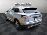 Thumbnail of 2022 Silver Radiance Metallic Clearcoat Lincoln Nautilus