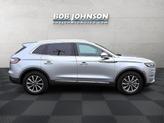 Thumbnail of 2022 Silver Radiance Metallic Clearcoat Lincoln Nautilus