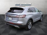 Thumbnail of 2022 Silver Radiance Metallic Clearcoat Lincoln Nautilus