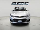 Thumbnail of 2022 Silver Ice Metallic Chevrolet Trax