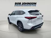 Thumbnail of 2022 White Toyota Highlander