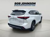 Thumbnail of 2022 White Toyota Highlander