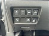 Thumbnail of 2016 Magnetic Black Metallic Nissan Pathfinder