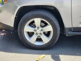 Thumbnail of 2017 Billet Silver Metallic Clearcoat Jeep Compass