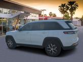 Thumbnail of 2024 Bright White Clearcoat Jeep Grand Cherokee