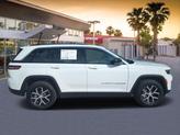 Thumbnail of 2024 Bright White Clearcoat Jeep Grand Cherokee