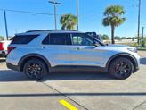 Thumbnail of 2022 Iconic Silver Metallic Ford Explorer