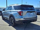 Thumbnail of 2022 Iconic Silver Metallic Ford Explorer
