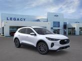 Thumbnail of 2025 Space Silver Ford Escape