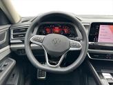 Thumbnail of 2025 Avocado Green Pearl Volkswagen Atlas