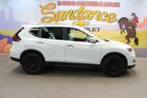 Photo of 2020 Pearl White Tri-Coat Nissan Rogue