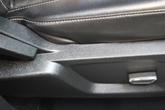 Thumbnail of 2016 White Platinum Tri-Coat Metallic Ford Edge