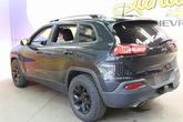 Thumbnail of 2016 Brilliant Black Crystal Pearlcoat Jeep Cherokee