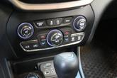 Thumbnail of 2016 Brilliant Black Crystal Pearlcoat Jeep Cherokee