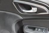 Thumbnail of 2015 Billet Silver Metallic Clearcoat Chrysler 200