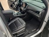 Thumbnail of 2022 Silver Ice Metallic Chevrolet Traverse