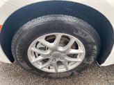 Thumbnail of 2022 Bright White Clearcoat Chrysler Pacifica
