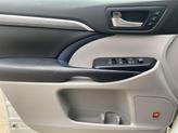 Thumbnail of 2019 White Toyota Highlander Hybrid
