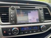 Thumbnail of 2019 White Toyota Highlander Hybrid