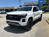 Thumbnail of 2025 Summit White Chevrolet Colorado