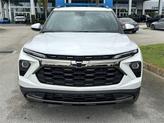 Thumbnail of 2025 Iridescent Pearl Tricoat Chevrolet Trailblazer