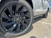 Thumbnail of 2025 Pristine White Metallic Tri-Coat Lincoln Navigator