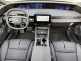 Thumbnail of 2025 Infinite Black Metallic Clearcoat Lincoln Nautilus