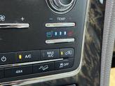 Thumbnail of 2017 White Platinum Metallic Tri-Coat Lincoln Navigator