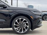 Thumbnail of 2025 Infinite Black Metallic Clearcoat Lincoln Nautilus