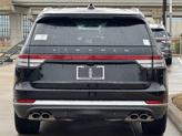 Thumbnail of 2025 Infinite Black Metallic Clearcoat Lincoln Aviator