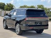 Thumbnail of 2025 Infinite Black Metallic Clearcoat Lincoln Navigator