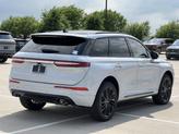 Thumbnail of 2025 Crystal White Metallic Clearcoat Lincoln Corsair