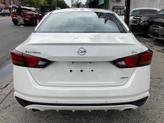 Thumbnail of 2019 Pearl White Tricoat Nissan Altima