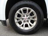 Thumbnail of 2017 Summit White GMC Yukon XL